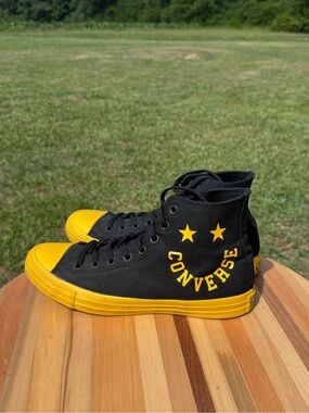 Unisex Converse Chuck Taylor Smiley High-Top Sneakers in Black & Yellow